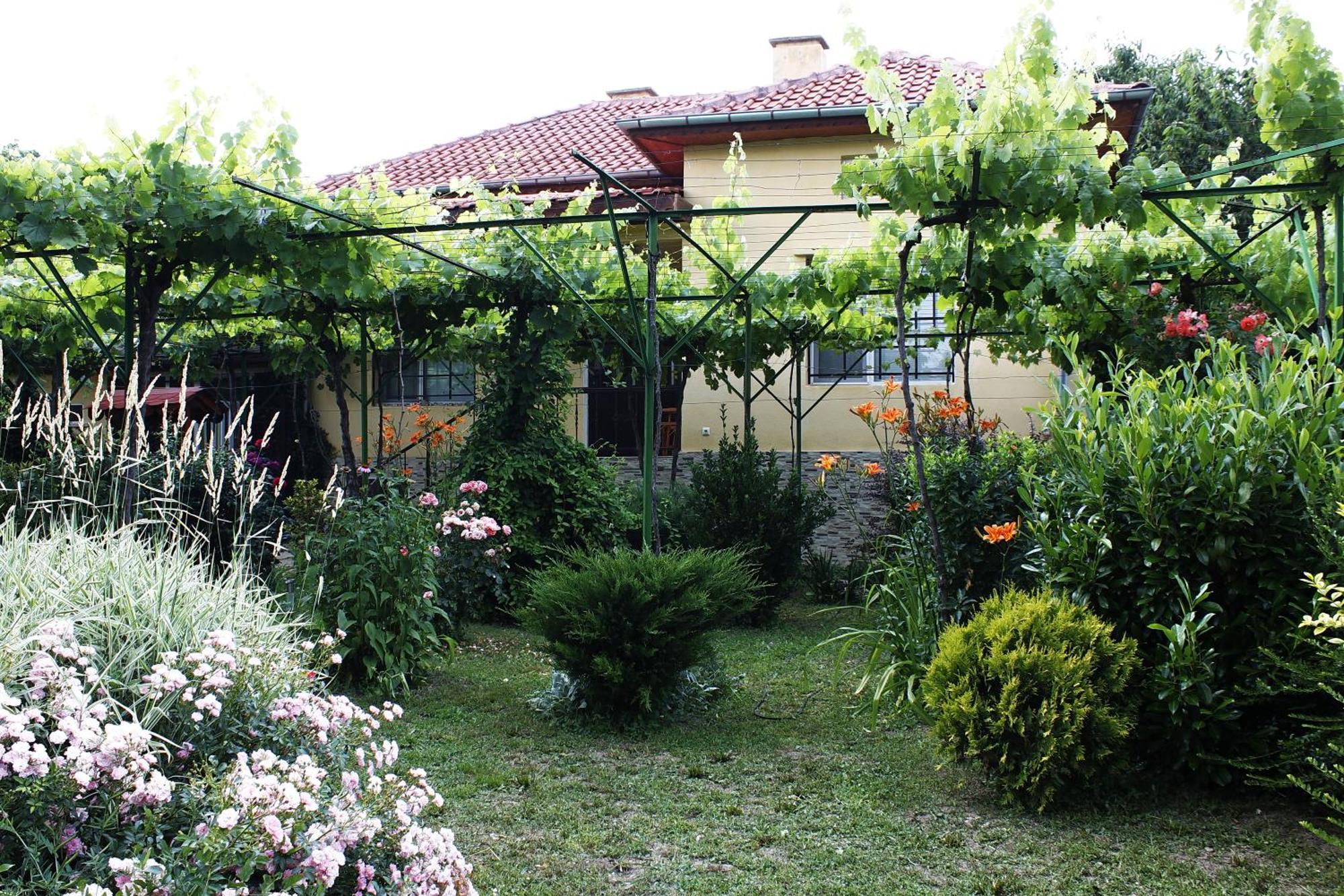Guesthouse Planinsko Gnezdo Tuzha Bagian luar foto